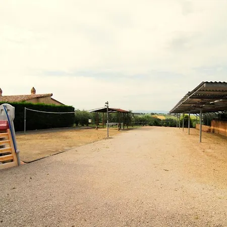 Cantagallina Sleeps 4 Pool Wifi T763082 *